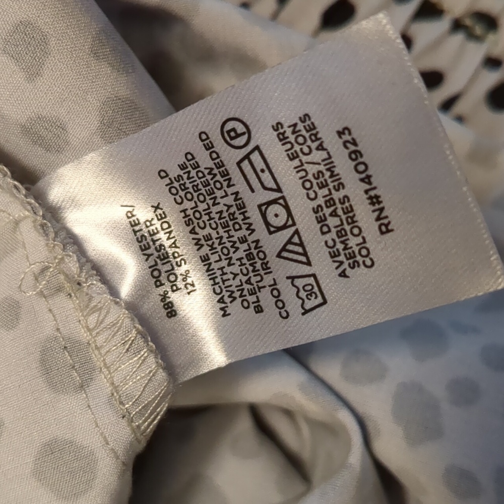 NWT Lou & Grey Hooded Windbreaker Jacket And Short Set Size XS/S - Picture 16 of 16
